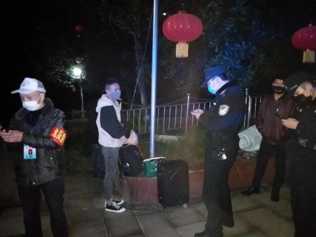 【yl23411永利集团先锋】夏云飞:重任在肩勇担当1 【yl23411永利集团先锋】夏云飞:重任在肩勇担当1